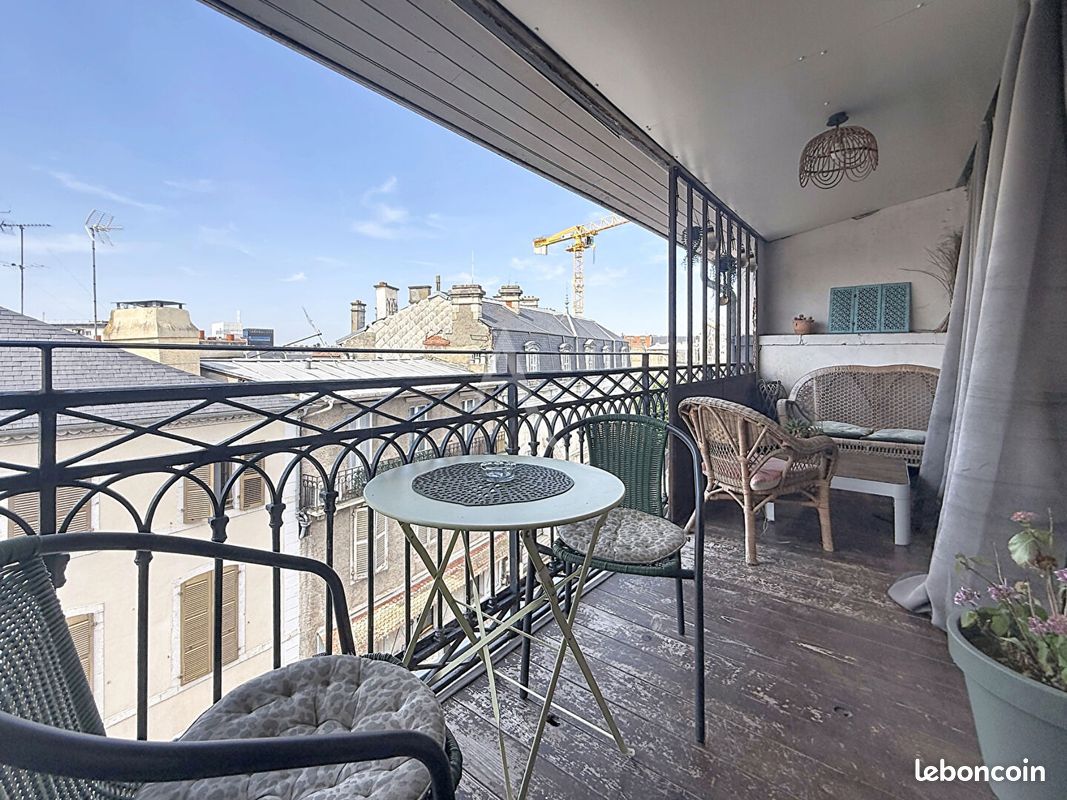 Immeuble 10 pièces 390 m² · à Pau · 390 m² · 799 000 €