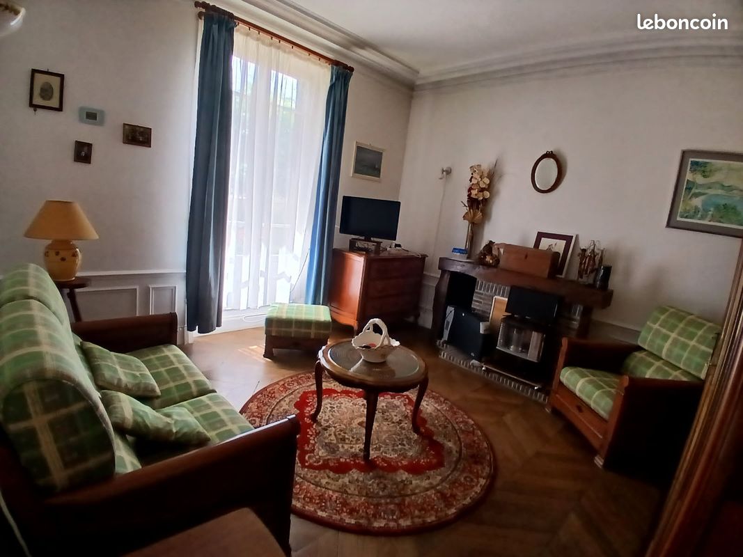 Salon (image 1)