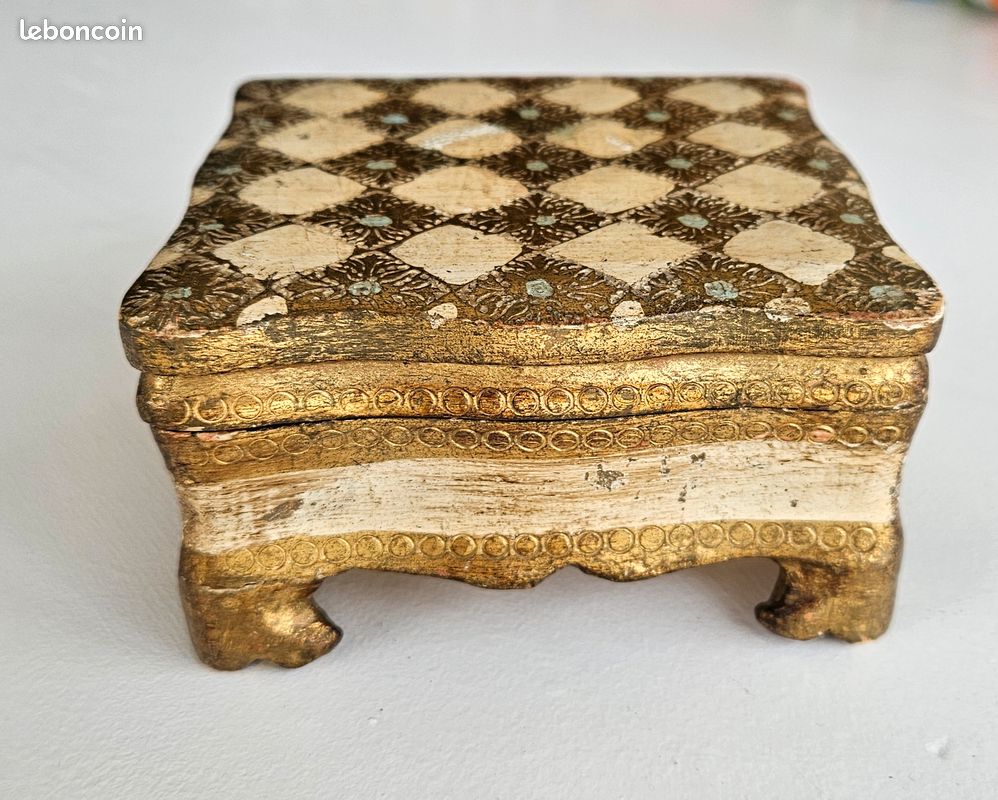 Boite a bijoux (image 1)