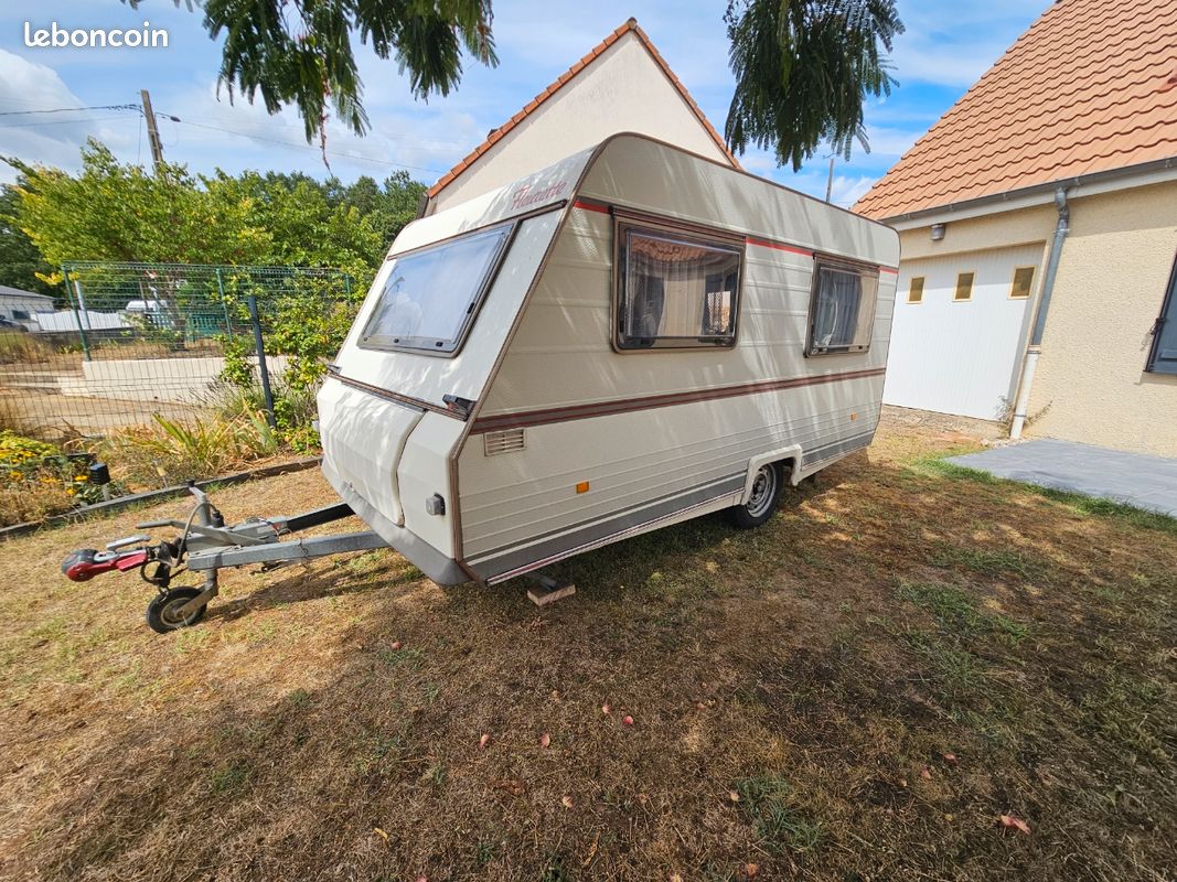Caravane surbaissé Fleurette 3 places (image 1)