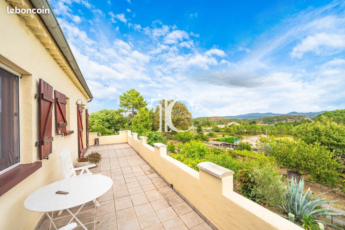 Maison 5 pièces 129 m² · à Banne · 129 m² · 295 000 €