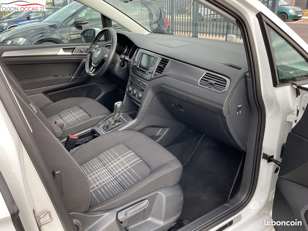 VOLKSWAGEN GOLF SPORTSVAN 1.4 TSI 125 BlueMotion Technology Série Spéciale Lounge DSG7 (image 13)