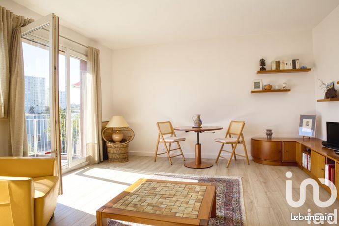 Appartement 2 pièces 56 m²