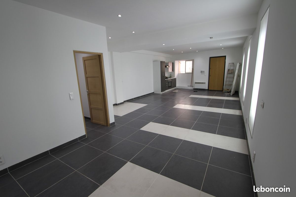 Appartement 1 pièce 55 m² · à Aubagne · 55 m² · 775 €/mois