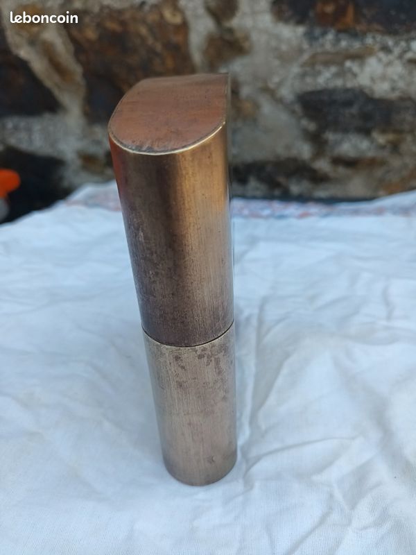 Ancien grand briquet travail de tranchée en laiton - DISPONIBLE (image 4)