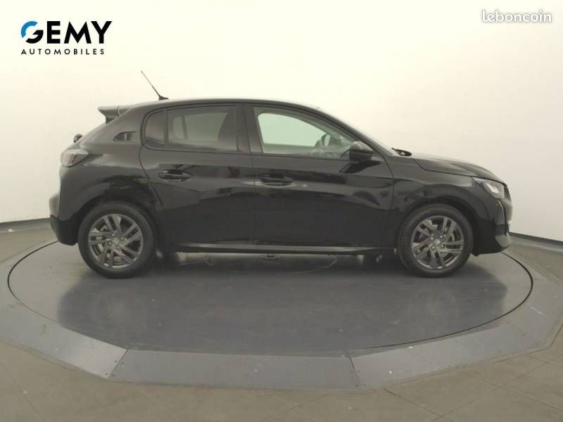Peugeot 208 PureTech 100 S&S EAT8 Style (image 4)