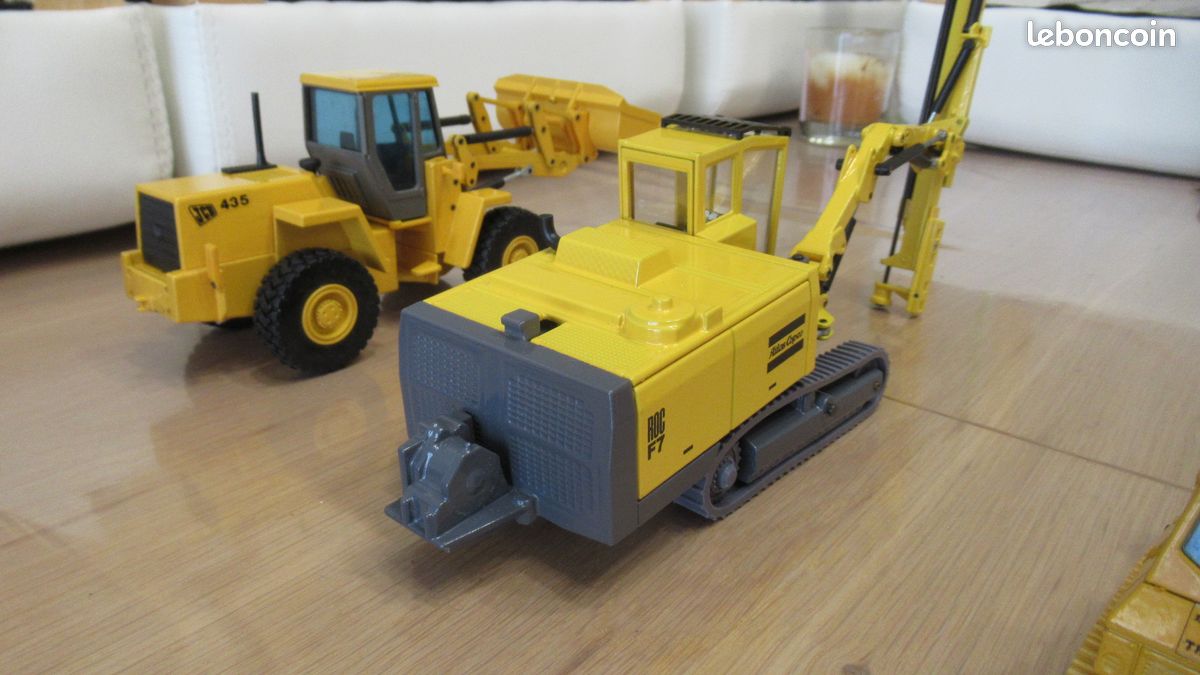 JOAL 1/50 VOLVO L330 CHARGEUSE/LOADER engin de