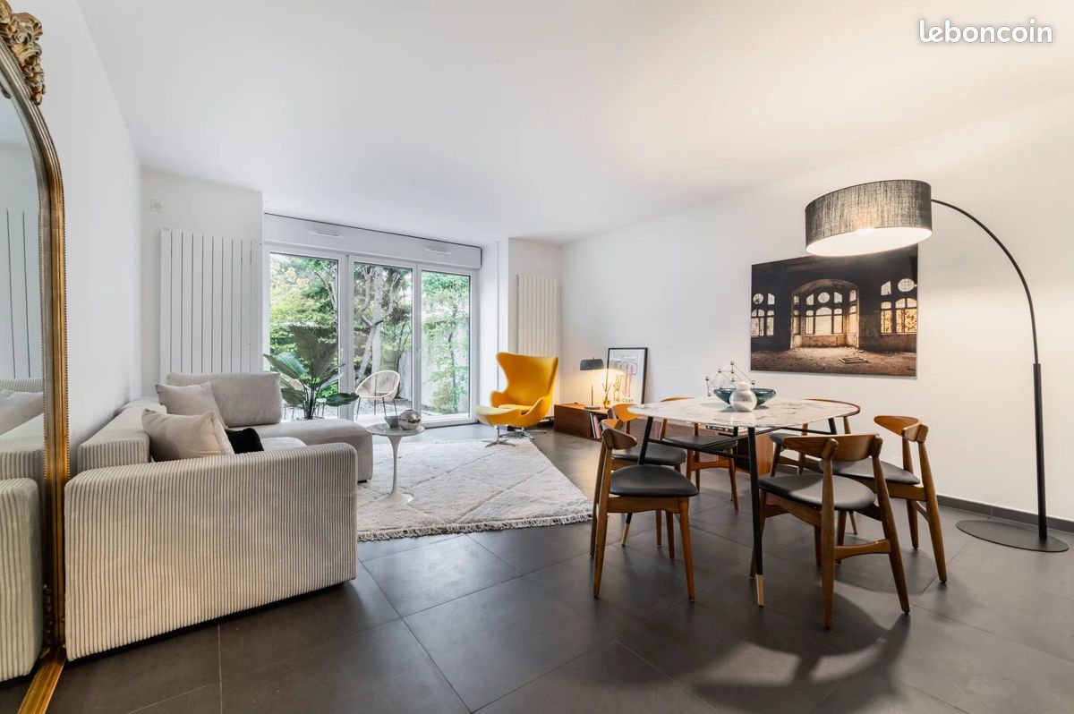 Maison 5 pièces 134 m² · à Courbevoie · 134 m² · 1 099 000 €