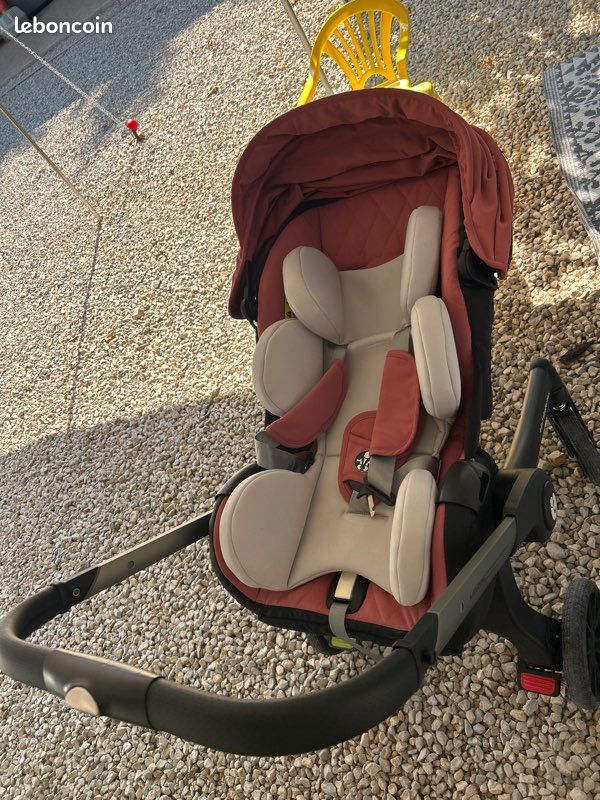 Poussette pour bébé (image 3)