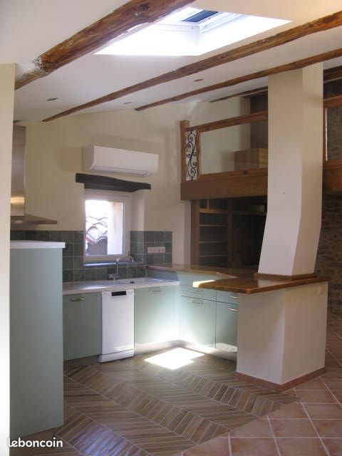 Maison 6 pièces 170 m² · à Saint-Christol · 170 m² · 365 000 €