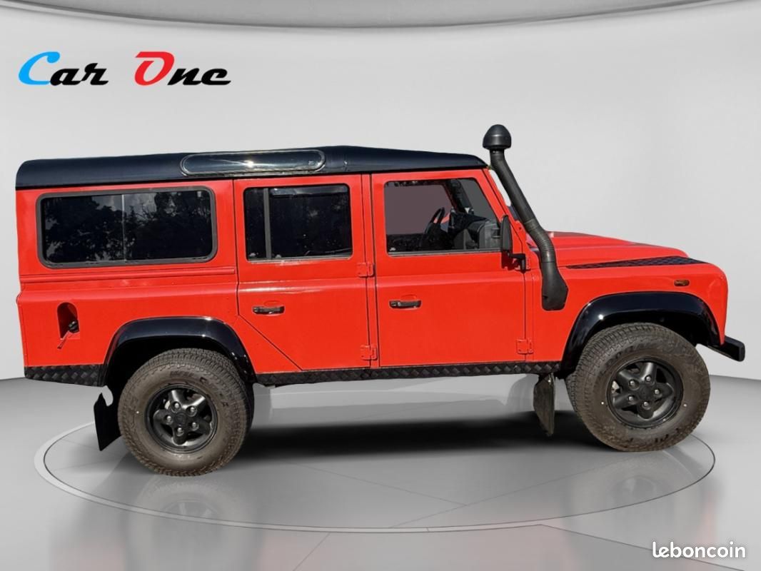 Land Rover Defender 110 2.5 Td4 122cv Station Wagon (image 5)