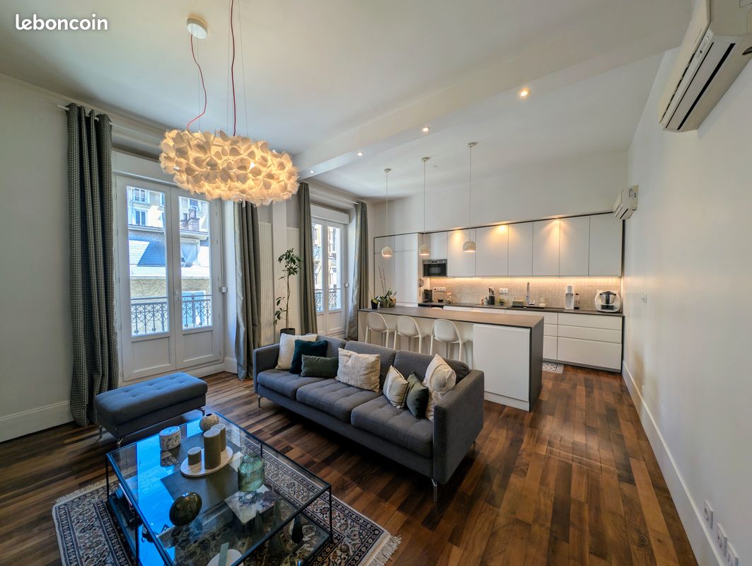Appartement 3 pièces 71 m² · à Grenoble · 71 m² · 290 000 €