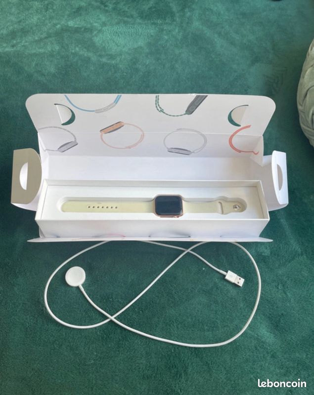 Apple Watch Series 5 gold/pink (image 2)
