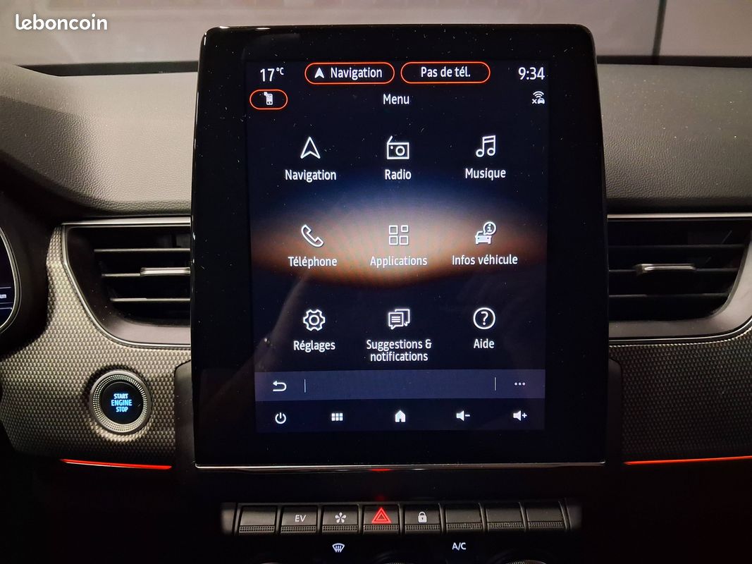 RENAULT Arkana E-Tech 145 - 23 Techno (image 17)