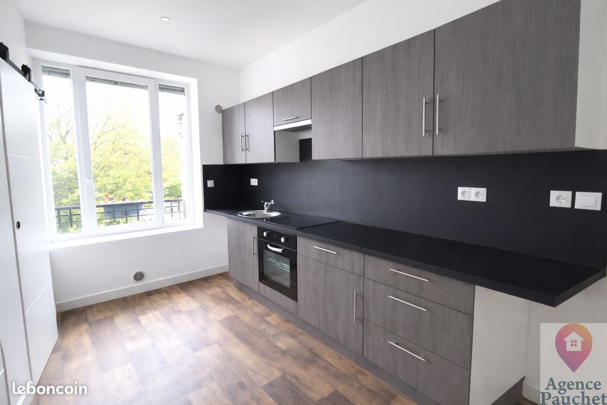 Immeuble 7 pièces 130 m² · à Boulogne-sur-Mer · 130 m² · 167 000 €