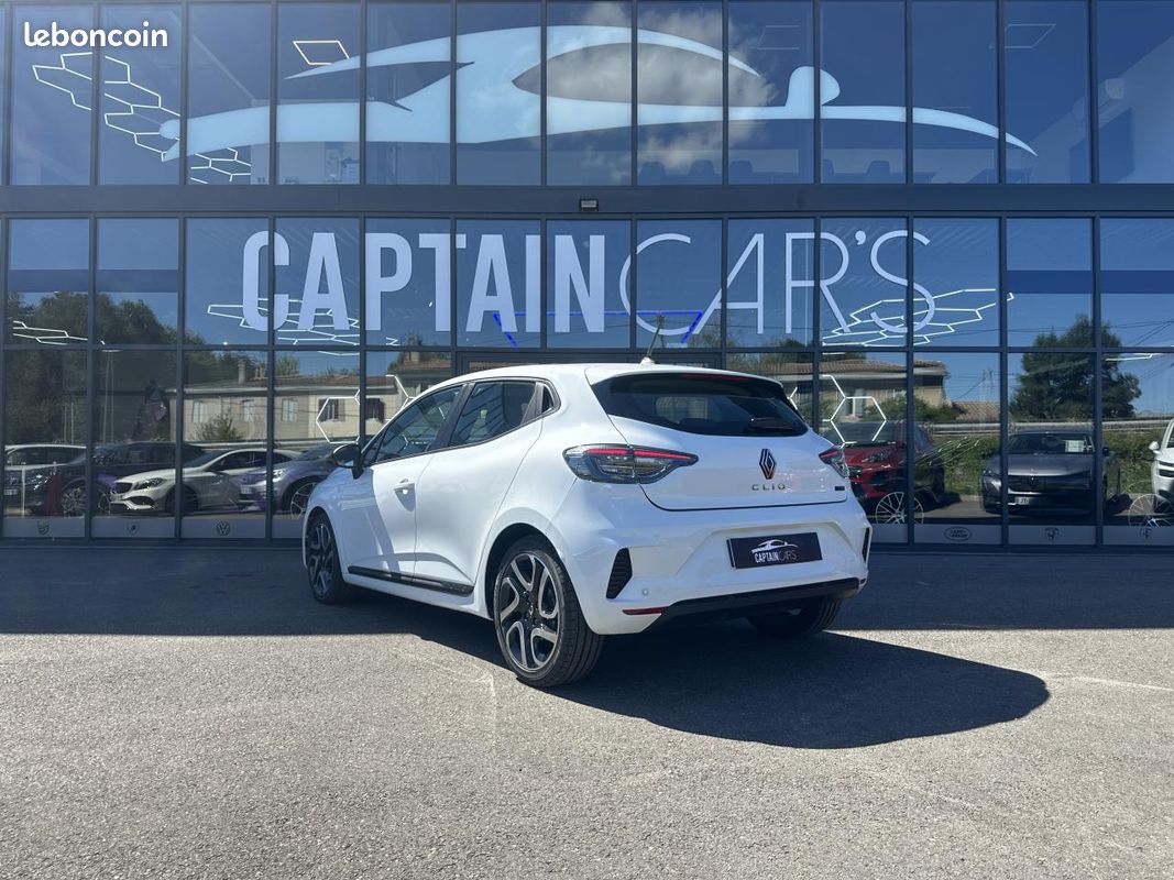 RENAULT CLIO 1.6 E-Tech Hybride - 145 - BVA multi-modes 2025 V Evolution Réversible - GARANTIE 12 MOIS (image 4)