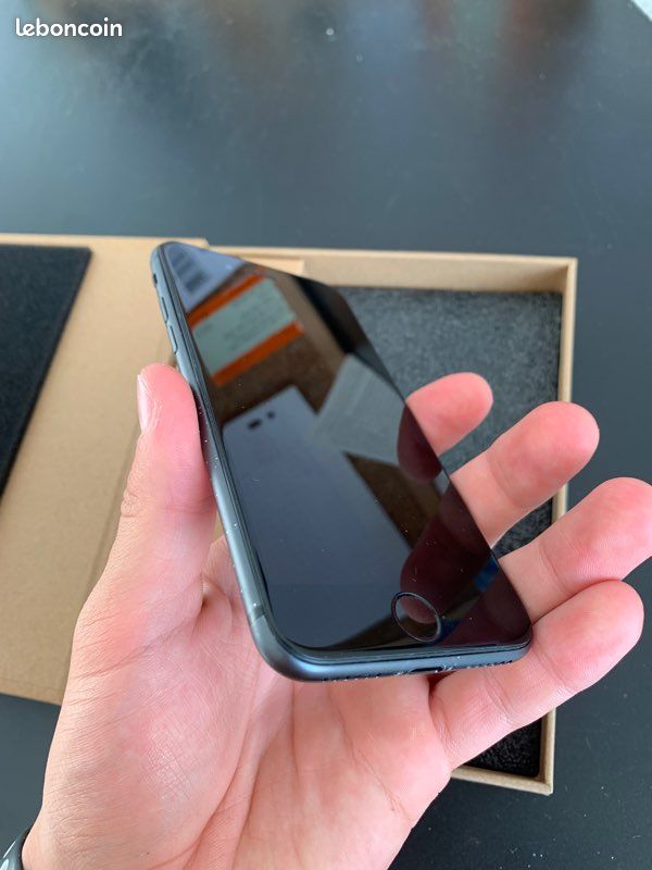 Iphone 8 (image 5)