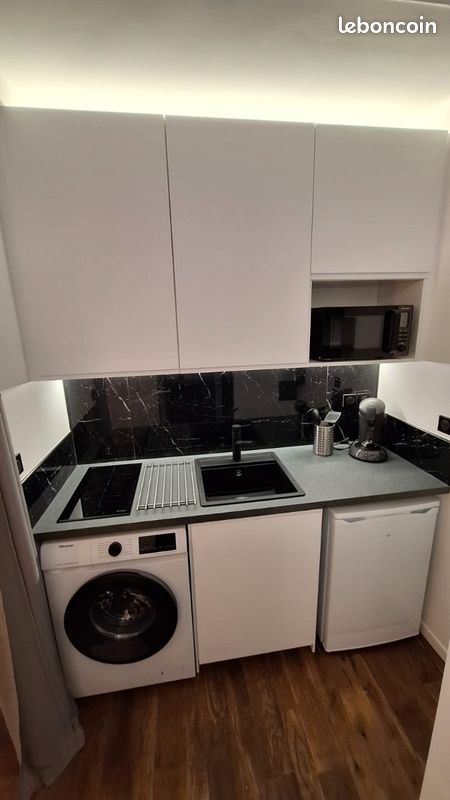 Appartement 1 pièce 13 m² · à Paris · 13 m² · 1 300 €/mois