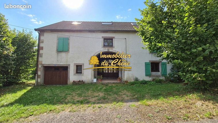 Ferme 5 pièces 140 m²