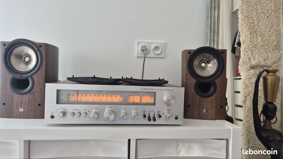 Ampli SCOTT R326 et enceintes KEF iQ1 sp3499 (image 2)