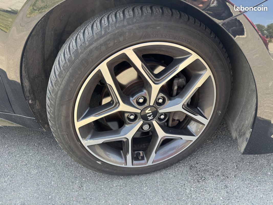 KIA PROCEED 1.5 T-GDI 160 GT LINE BVA / Garantie 12 mois (image 25)