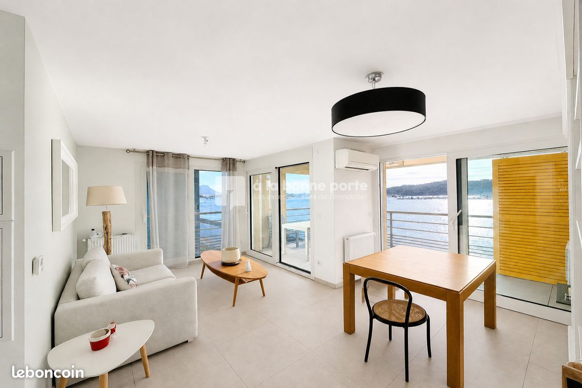 Appartement 3 pièces 56 m² · à La Seyne-sur-Mer · 56 m² · 380 000 €