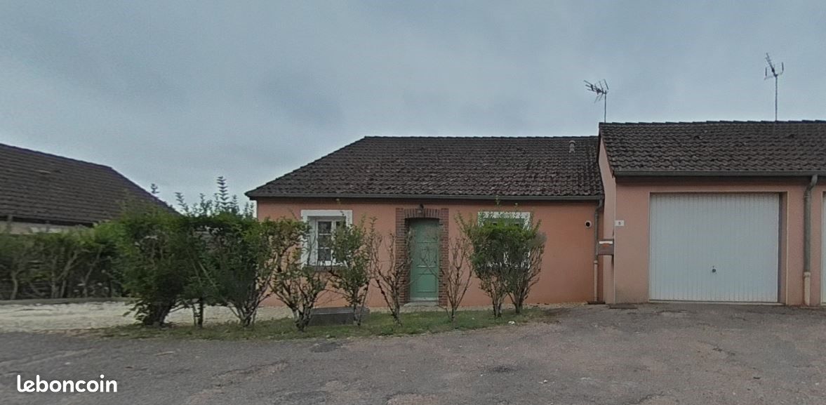 Maison 4 pièces 75 m² · à Bléneau · 75 m² · 579 €