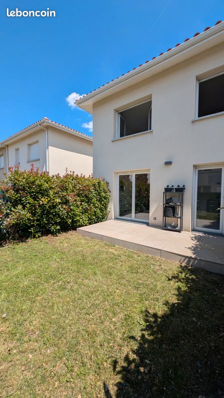 Maison 4 pièces 79 m² · à La Salvetat-Saint-Gilles · 78,8 m² · 228 000 €