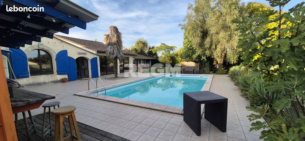 Maison 5 pièces 200 m² · à Gaillan-en-Médoc · 200 m² · 334 000 €