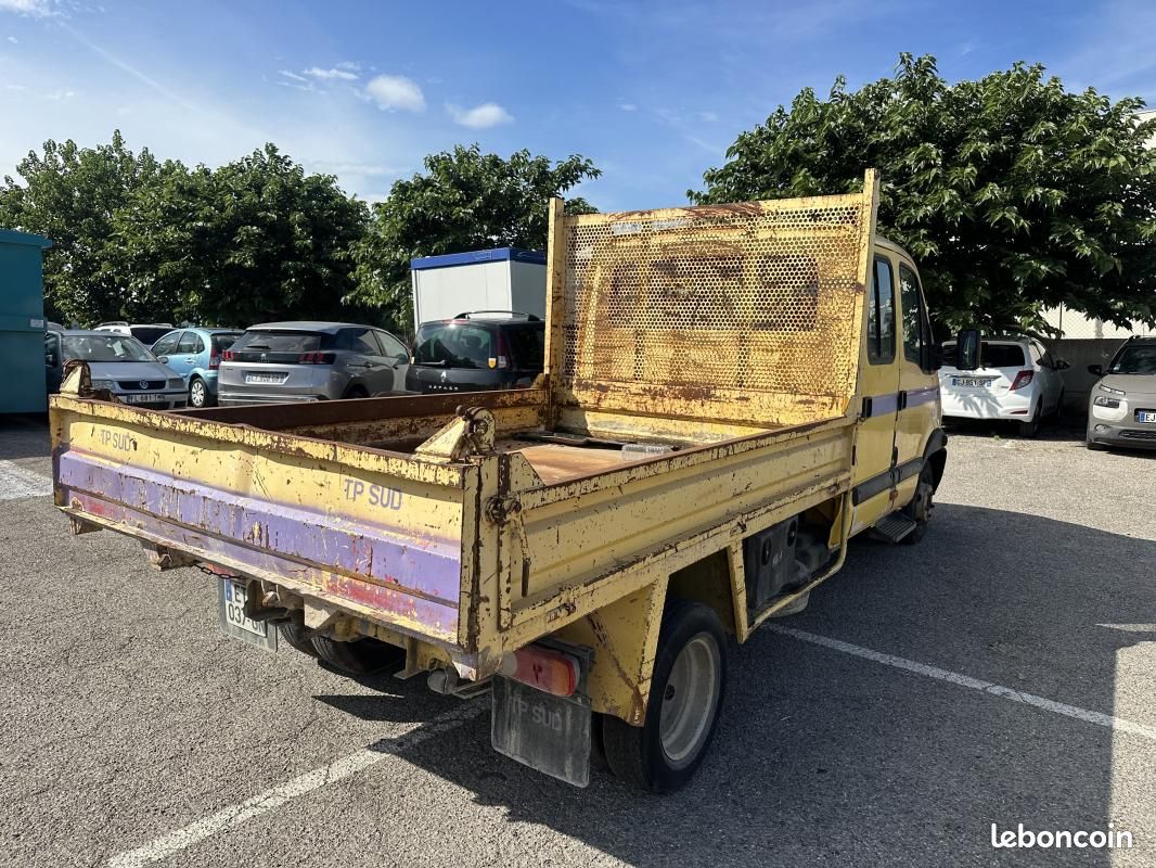 Renault master combi Mascott 90.35 2.8 D Châssis double cabine court 85 cv (image 6)