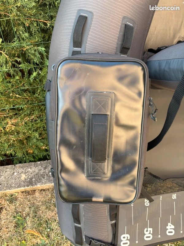 Float tube Caperlan FLTB 5 complet - pompe, rangements, housse (image 8)