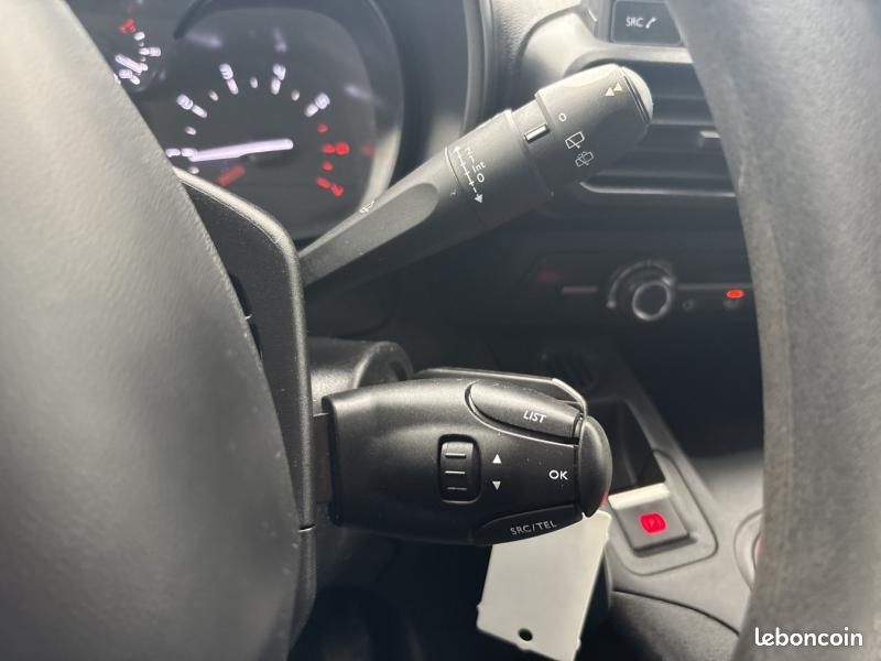 Citroen Berlingo Van M 650kg BlueHDi 100 Cabine Extenso 3 places Pack Driver Connect / GALLERIE / 12 (image 14)