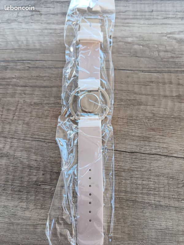 Montre femme (image 4)