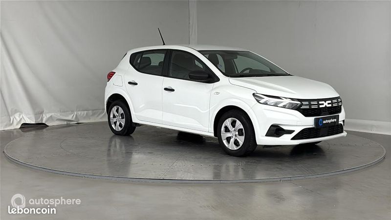 Dacia Sandero 1.0 SCe 65ch Essential (image 3)