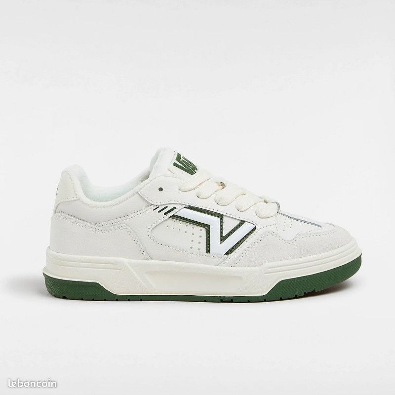 Baskets / Sneakers VANS - Modèle Upland emblématique - Taille 43 - Vert (image 1)