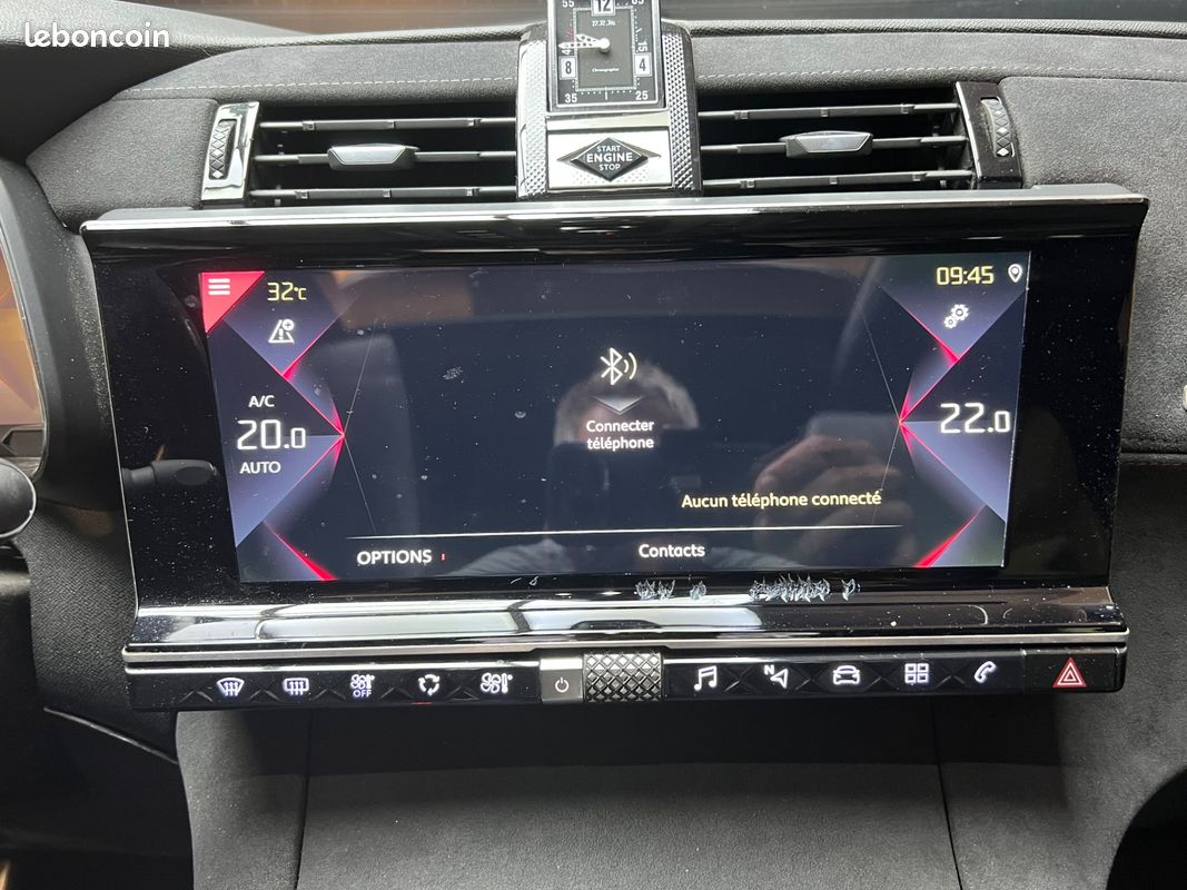 DS DS 7 CROSSBACK 1.2 PURETECH 130Ch PERFORMANCE LINE BVA (image 28)