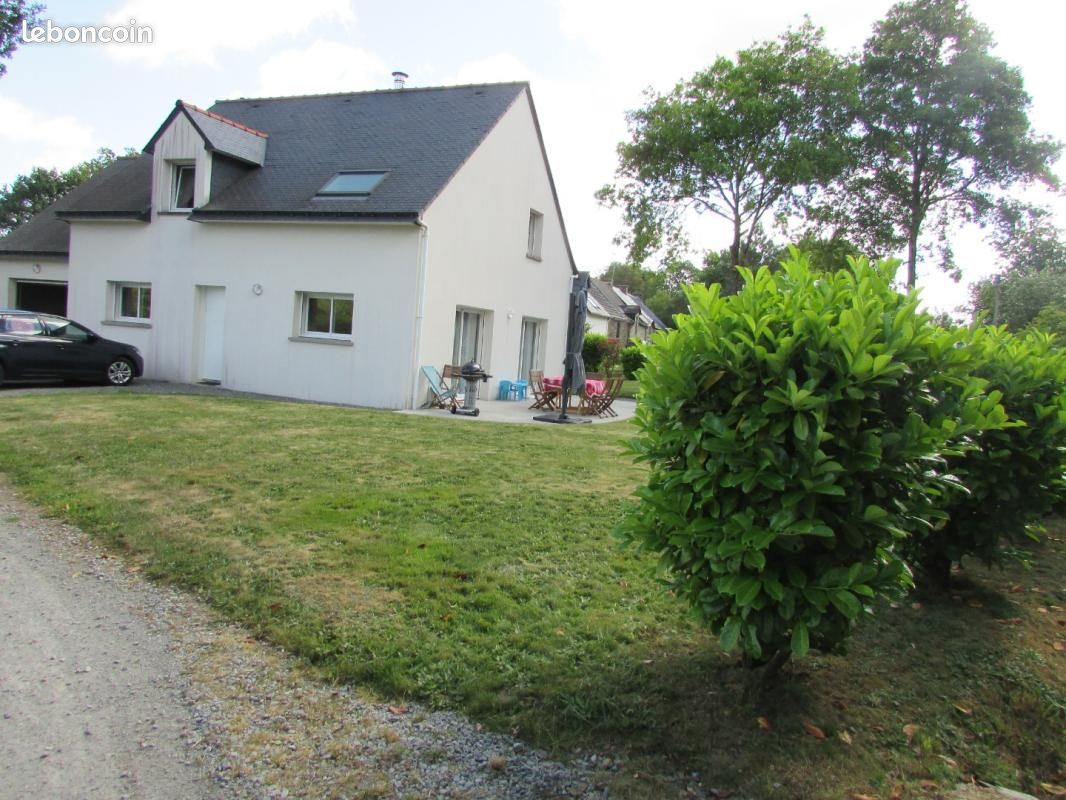 Maison 5 pièces 135 m² · à Ploërmel · 135 m² · 910 €/mois