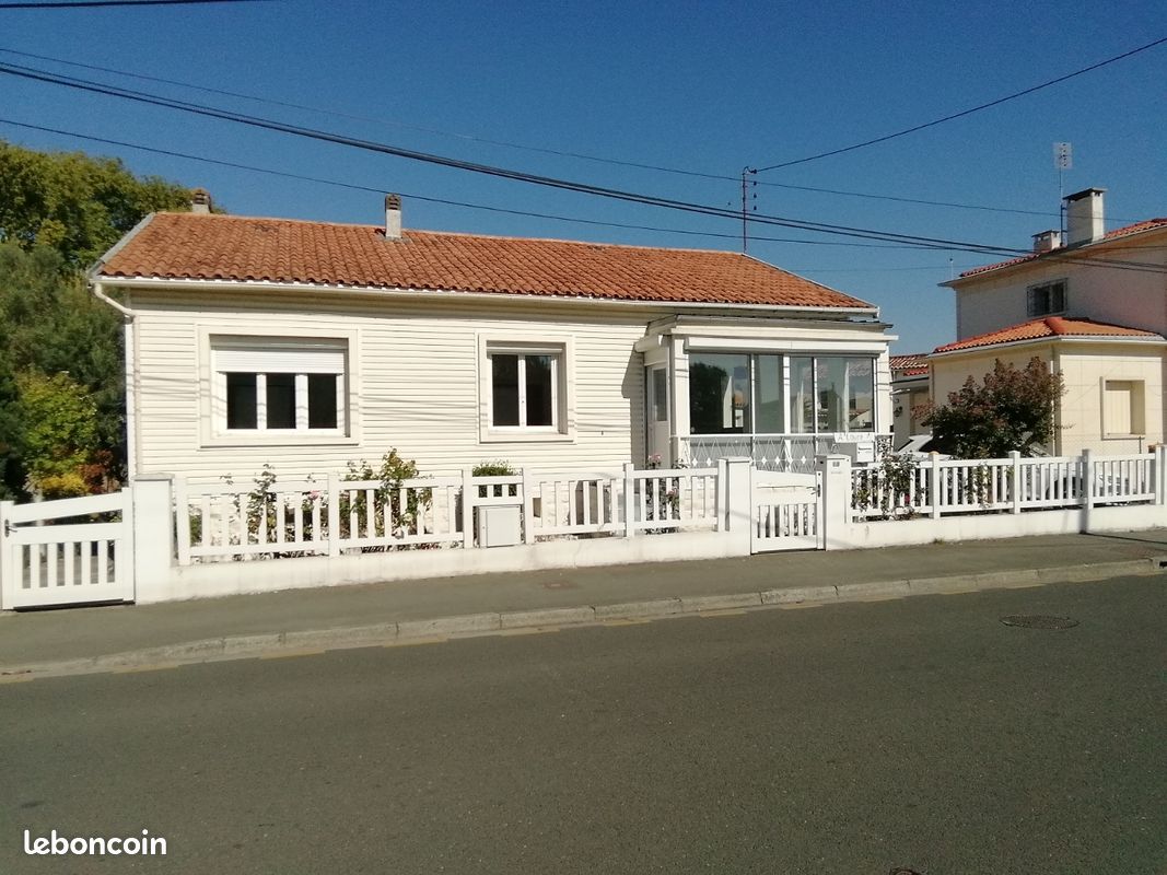 Maison 5 pièces 105 m² · à Saintes · 105 m² · 1 000 €/mois