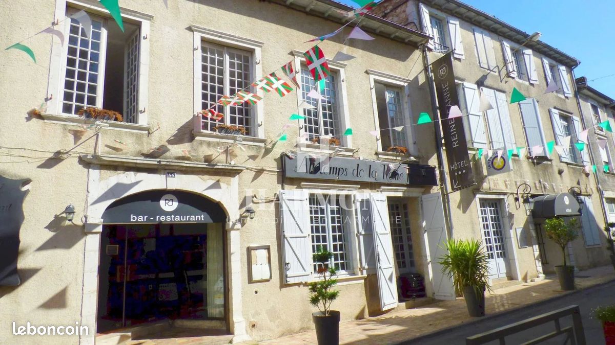 Appartement 3 pièces 54 m² · à Orthez · 54 m² · 60 000 €