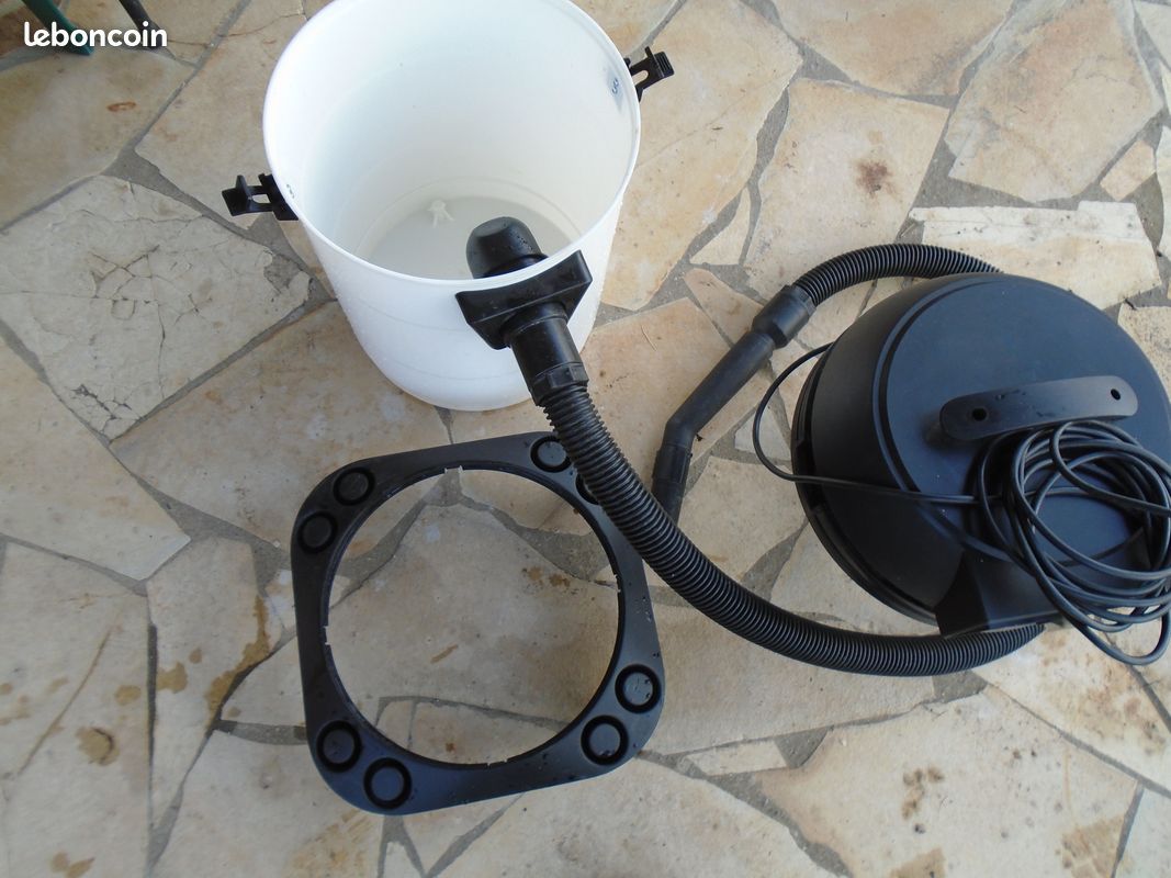 Aspirateur eau et poussiéres (image 7)