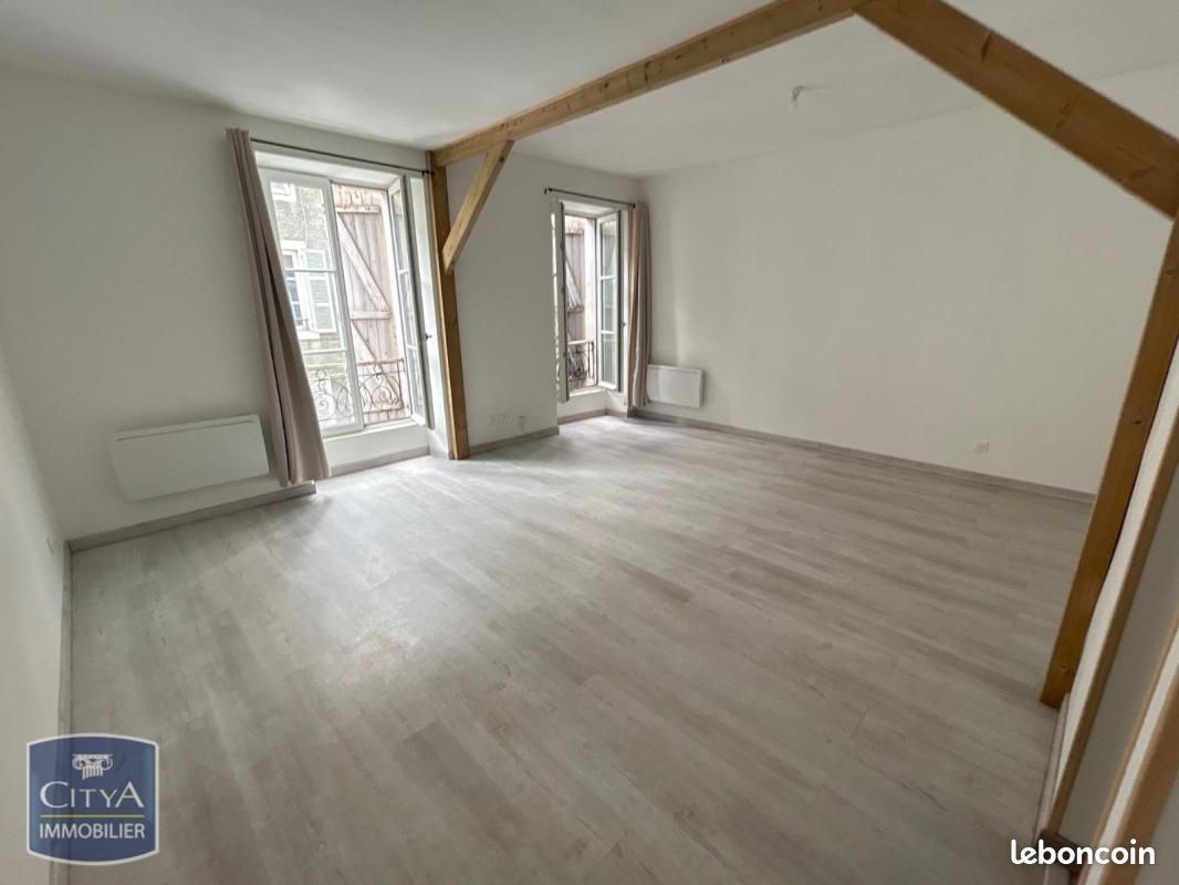 Appartement 3 pièces 77 m² · à Pau · 77 m² · 810 €/mois