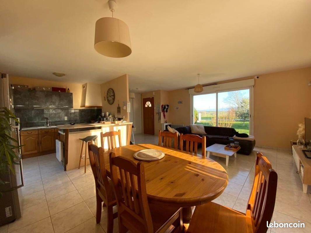 Maison 5 pièces 103 m² · à Castres · 103 m² · 938 €