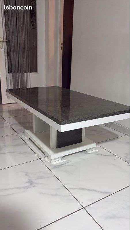 Table basse rectangulaire (image 1)