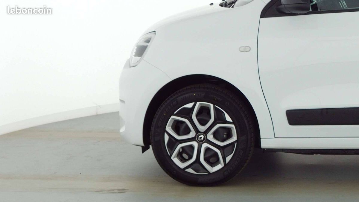 Renault twingo iii e tech equilibre (image 26)
