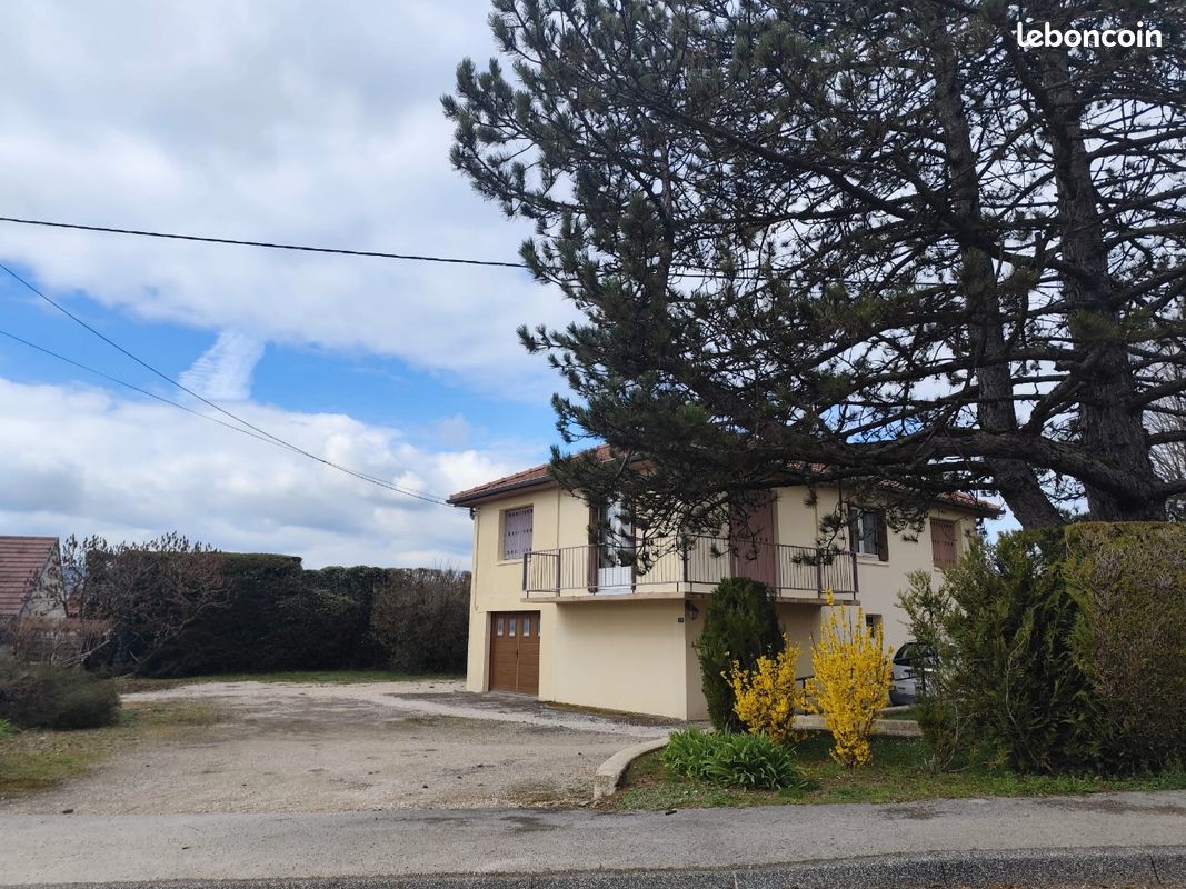 Maison 4 pièces 80 m² · à Saône · 80 m² · 140 000 €