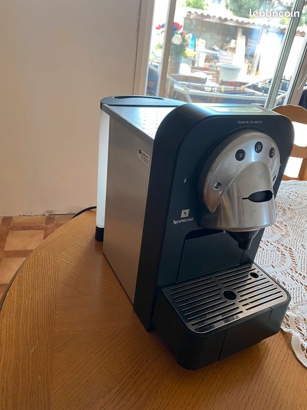 Machine à café Nespresso Gemini CS 100 pro (image 3)
