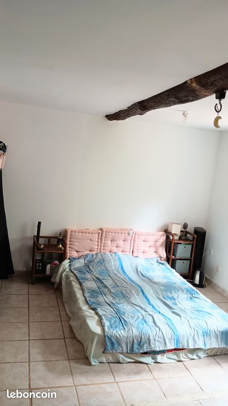 Maison 4 pièces 90 m² · à Cuges-les-Pins · 90 m² · 330 000 €