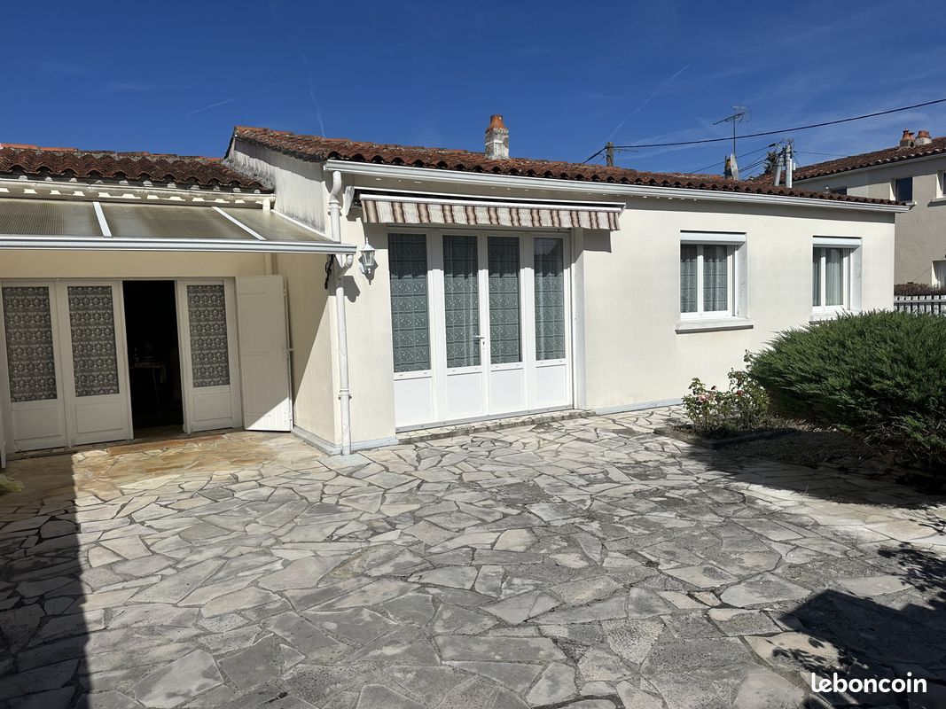 Maison 4 pièces 70 m² · à Jarnac · 70 m² · 111 000 €