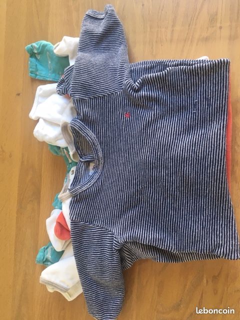 Lot 7 pyjamas 12 mois Petit Bateau (image 3)