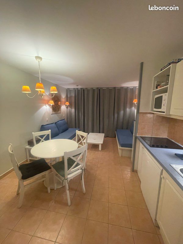 Appartement 1 pièce 32 m² · à Roquebrune-sur-Argens · 32 m² · 750 €/mois